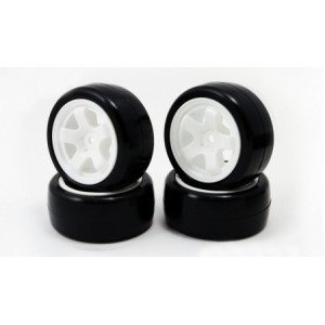 Sweep Racing Mini M-Chassis ragasztott slick verseny ker&eacute;k aszfaltra 32deg (4db)